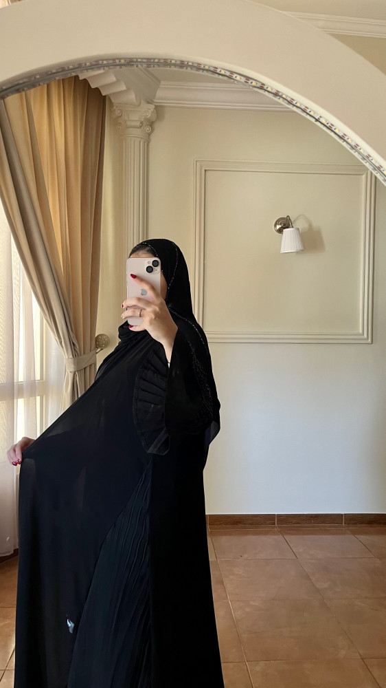 عباية بيليسيه