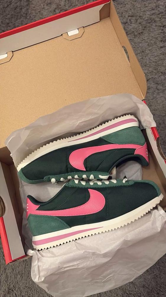 Nike Cortez TXT trainers in green and pink