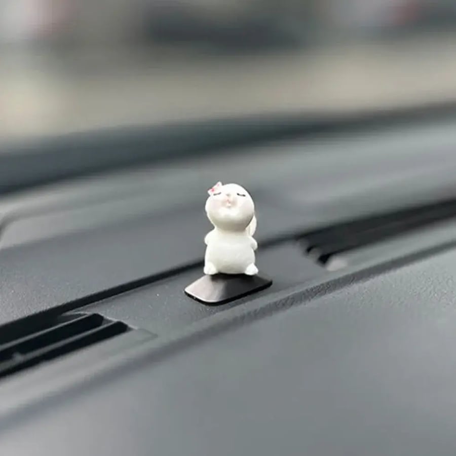 ديكور داخلي سيارة أرنب صغير وردي