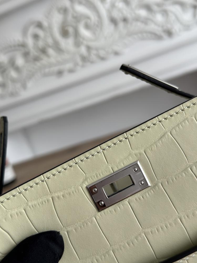 Hermes Kelly Mini Pochette 22cm - Sage Green / Silver Hardware