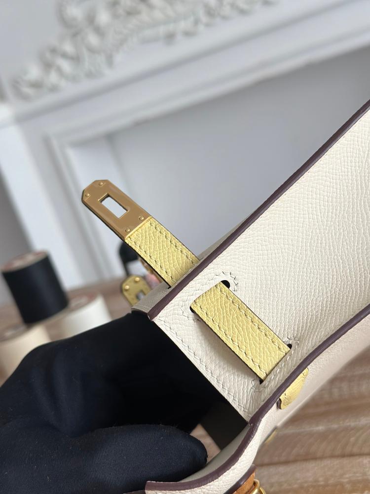 Hermes Mini Kelly II Bag 19cm - Ecru, Yellow & Caramel / Gold Hardware