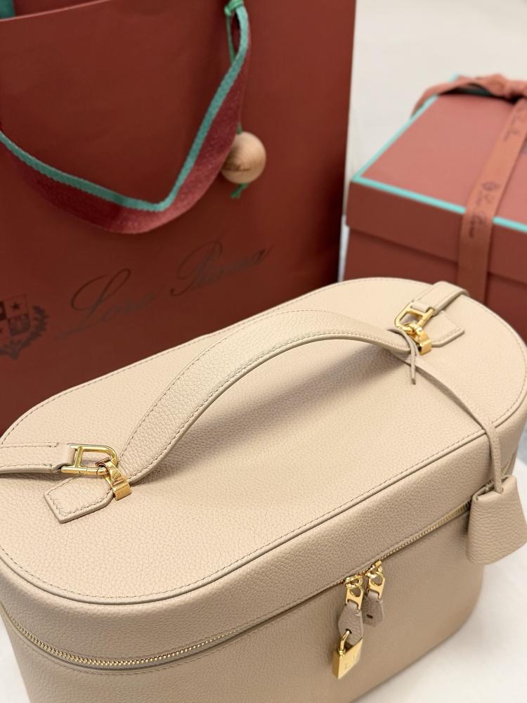 Loro Piana Large Vanity Case in Grained Leather