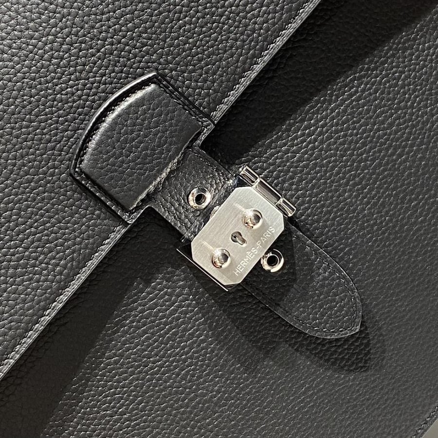 Hermes Sac à Dépêches Bag 38cm - Black