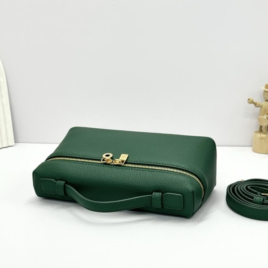 Loro Piana Extra Pocket L19 Vanity Case Collection