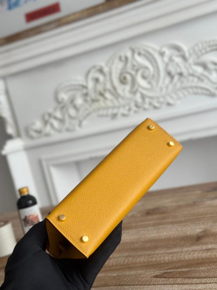 Hermes Mini Kelly II Bag 19cm - Mustard / Gold Hardware