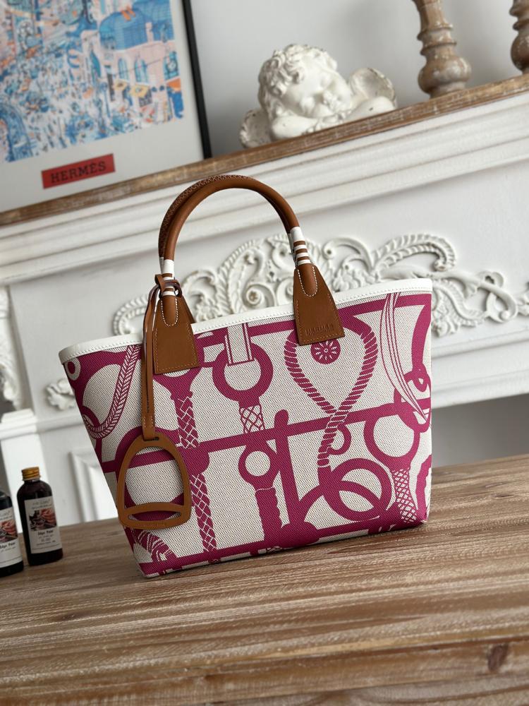 Hermes Steeple 28 Printed Canvas Tote Bag