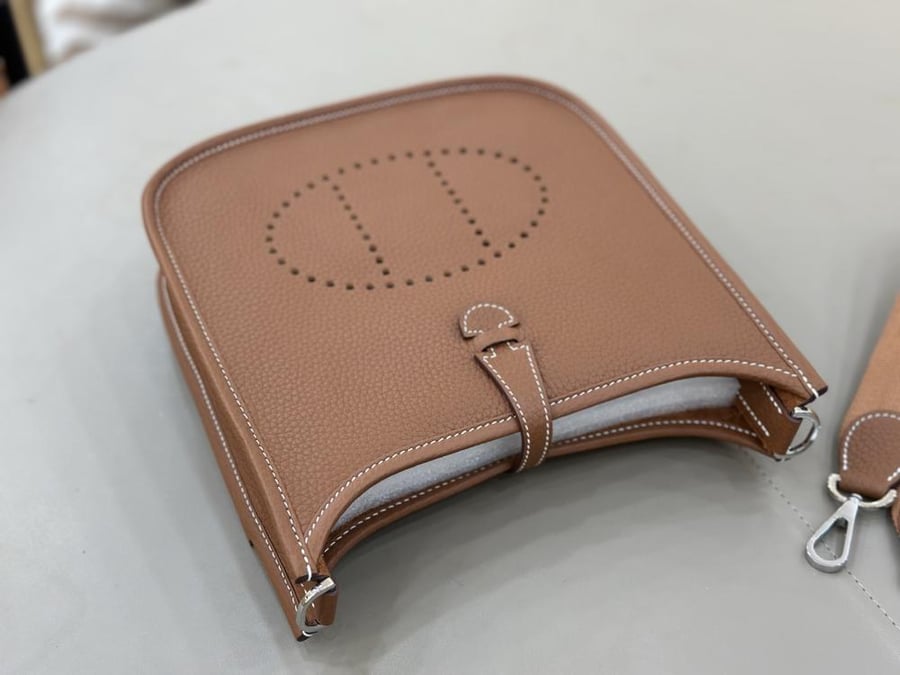 Hermes Evelyne III 29 TC Bag