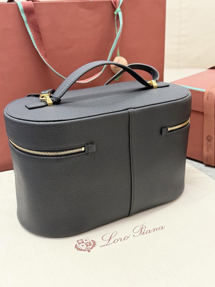 Loro Piana Large Vanity Case in Grained Leather