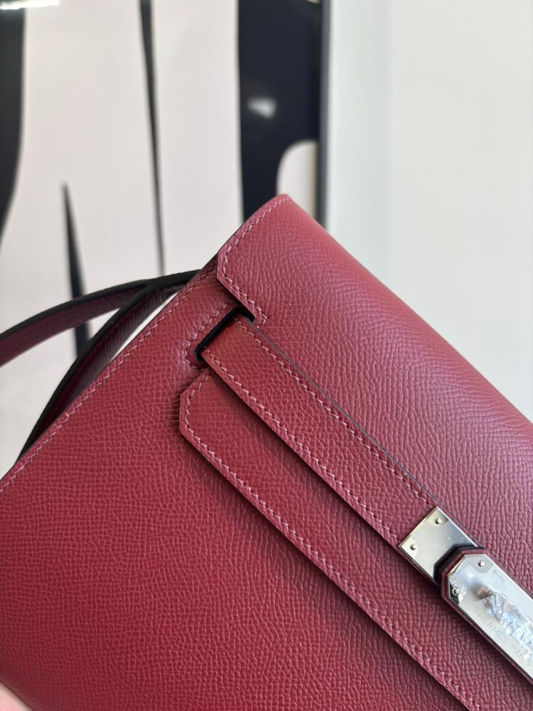Hermes Kelly Dépêches 25 Pouch (Leather)