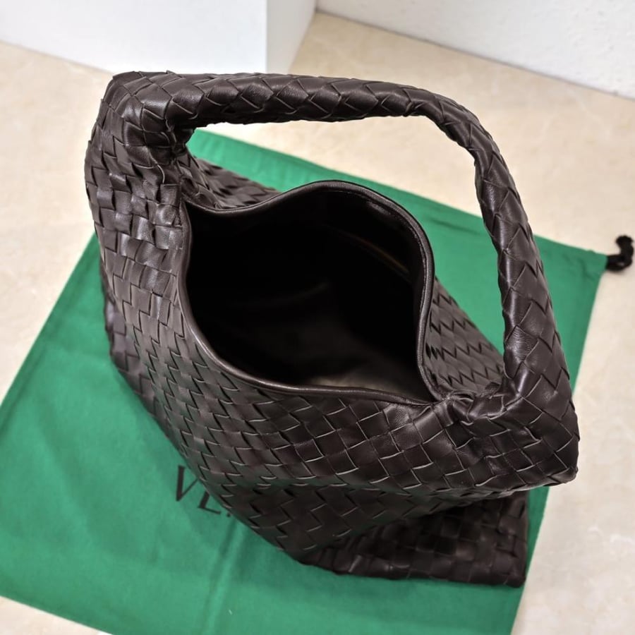 BV New Medium Hop Bag 46cm (Leather)