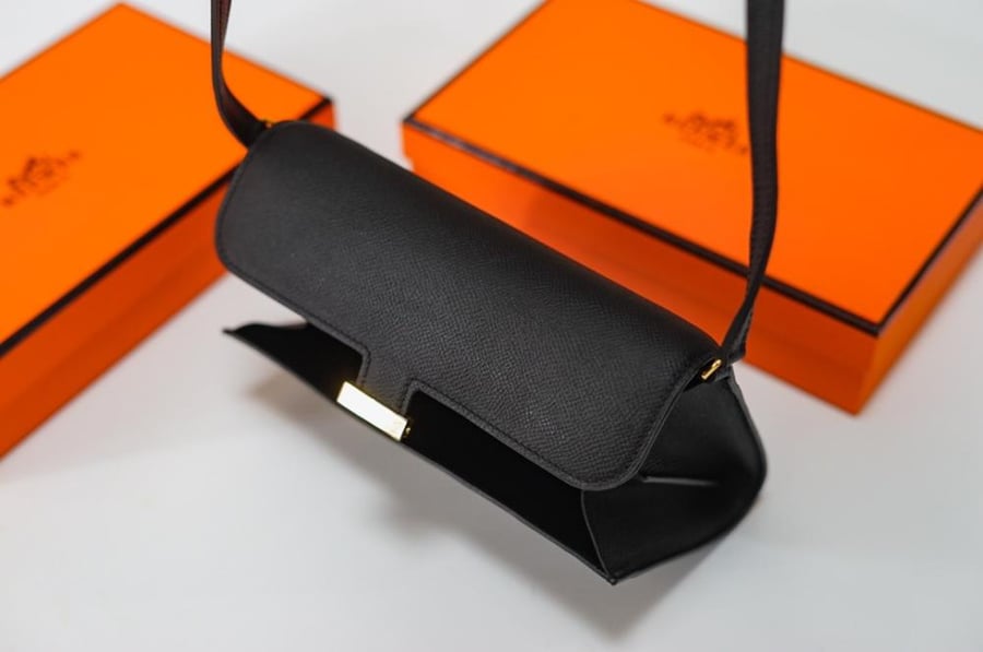 Hermes Constance To Go Wallet Bag 20cm - Black / Gold Hardware