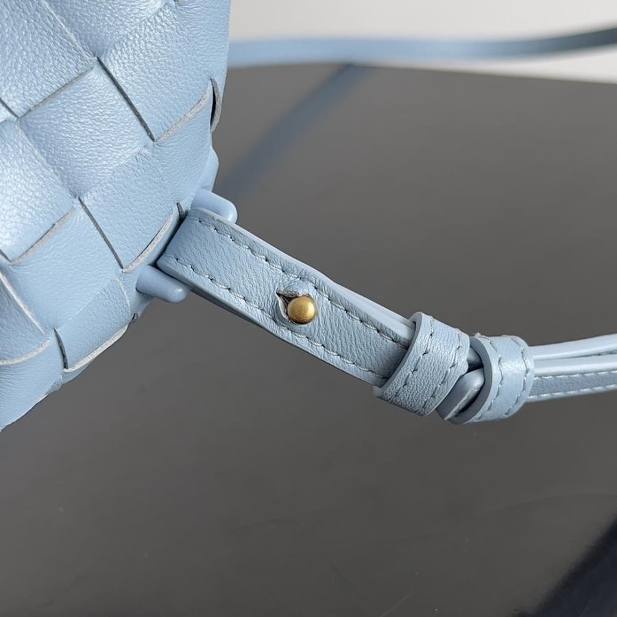 BV Mini Hop Bag 25.5cm