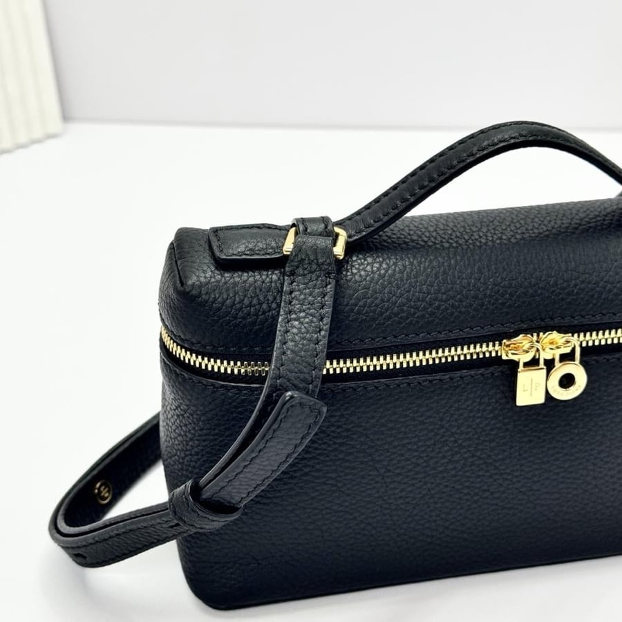 Loro Piana Extra Pocket L19 Vanity Case Collection
