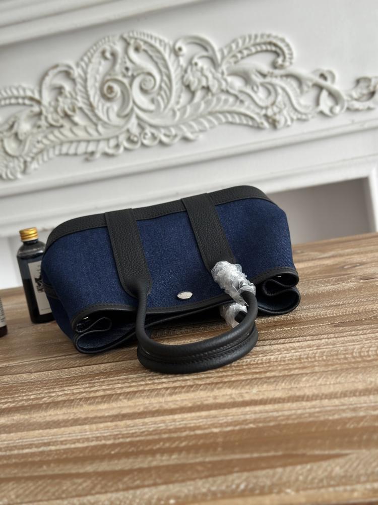 Hermes Néo Garden Party Mini Bag 23cm - Navy & Black