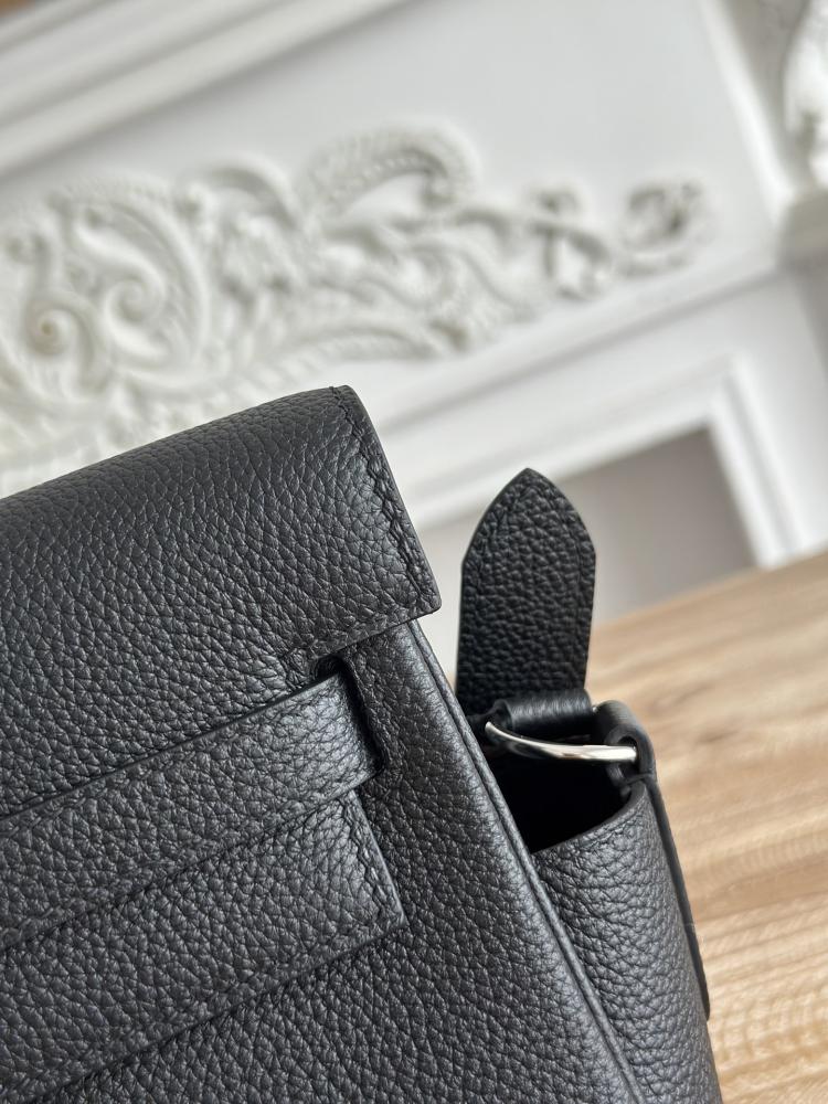 Hermes Kelly Messenger Bag 25cm - Black / Silver Hardware