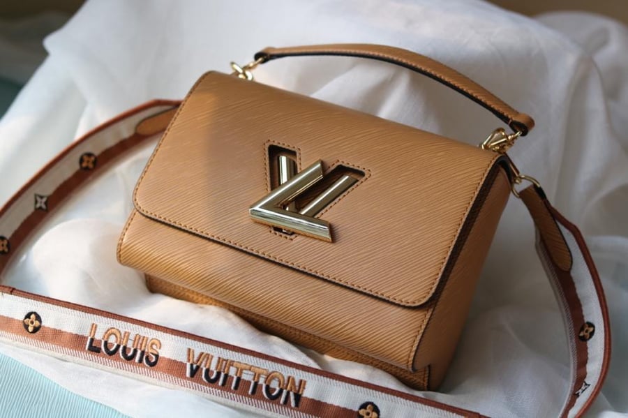 LV Twist Sporty Strap 23cm