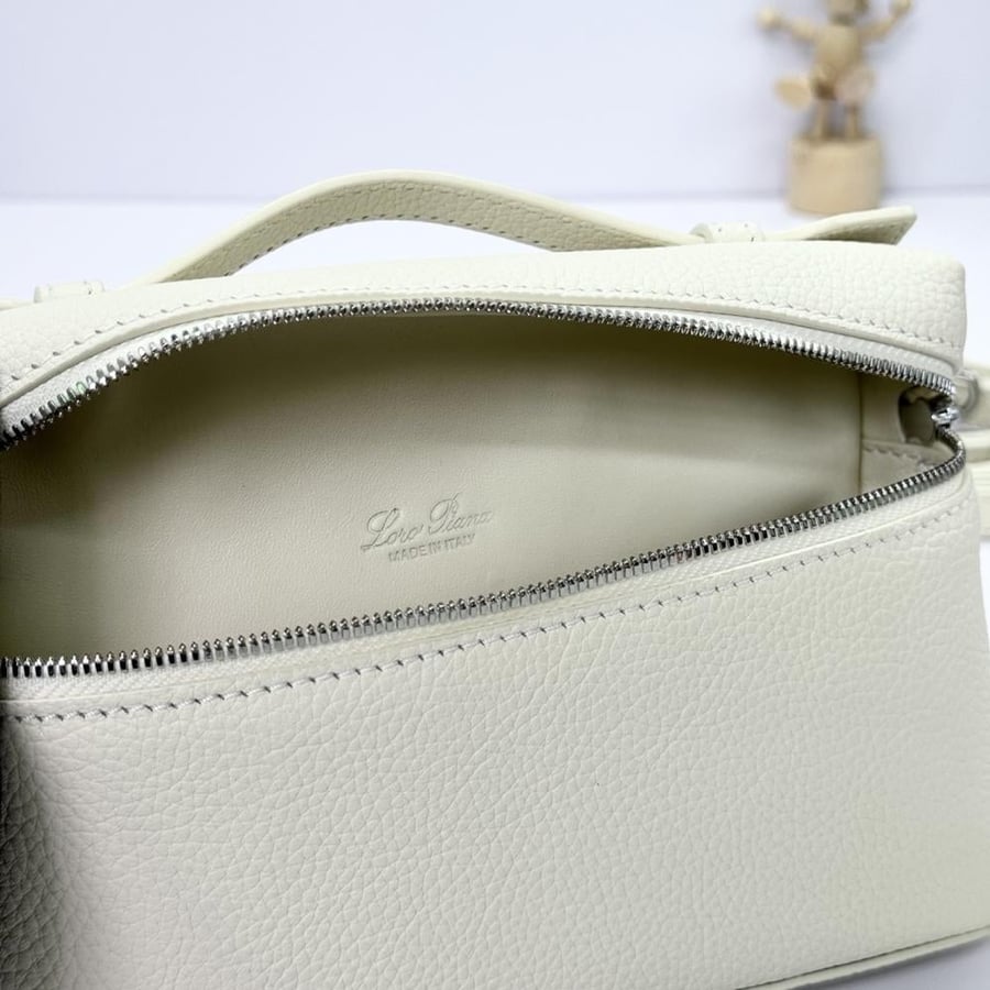 Loro Piana Extra Pocket L19 Vanity Case Collection