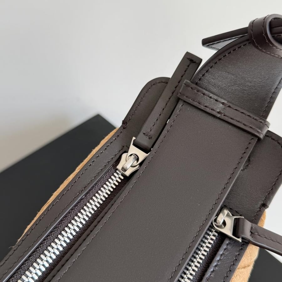 BV Tribeca Woven Tote Bag 30.5209cm