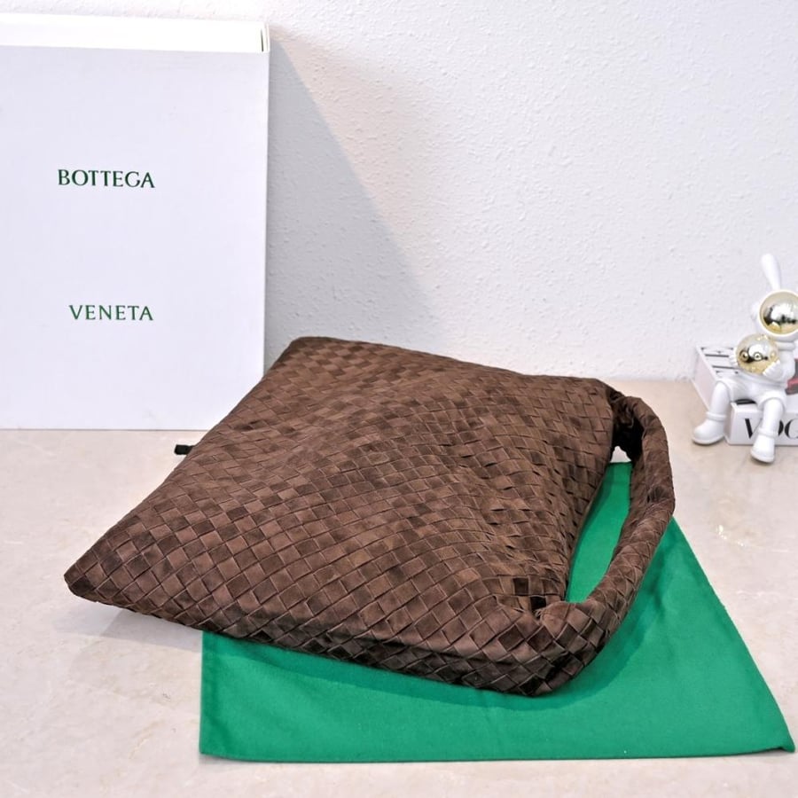 BV New Large Hop Bag 54cm (Suede)
