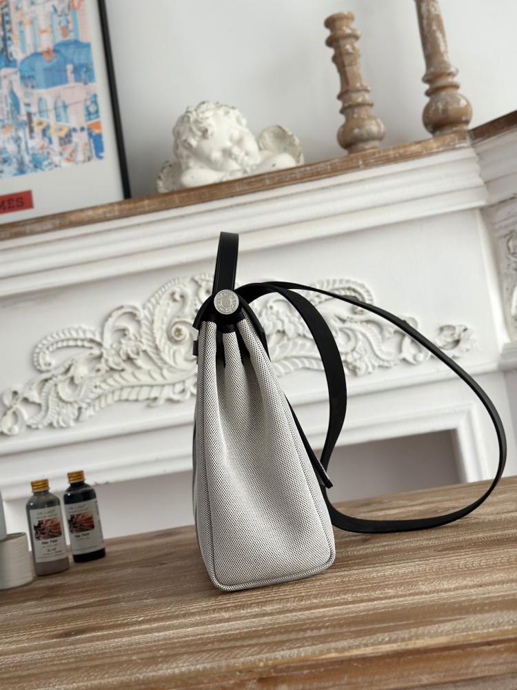 Hermes Herbag Zip 31 (Printed & Patterned Canvas Edition)