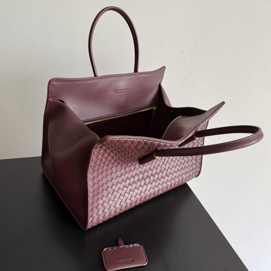 BV BarBara Tote Bag 37cm