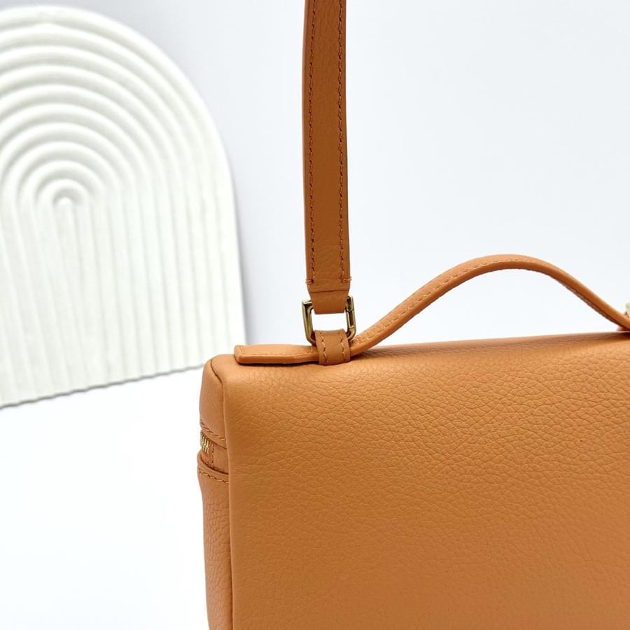 Loro Piana Extra Pocket L19 Vanity Case Collection