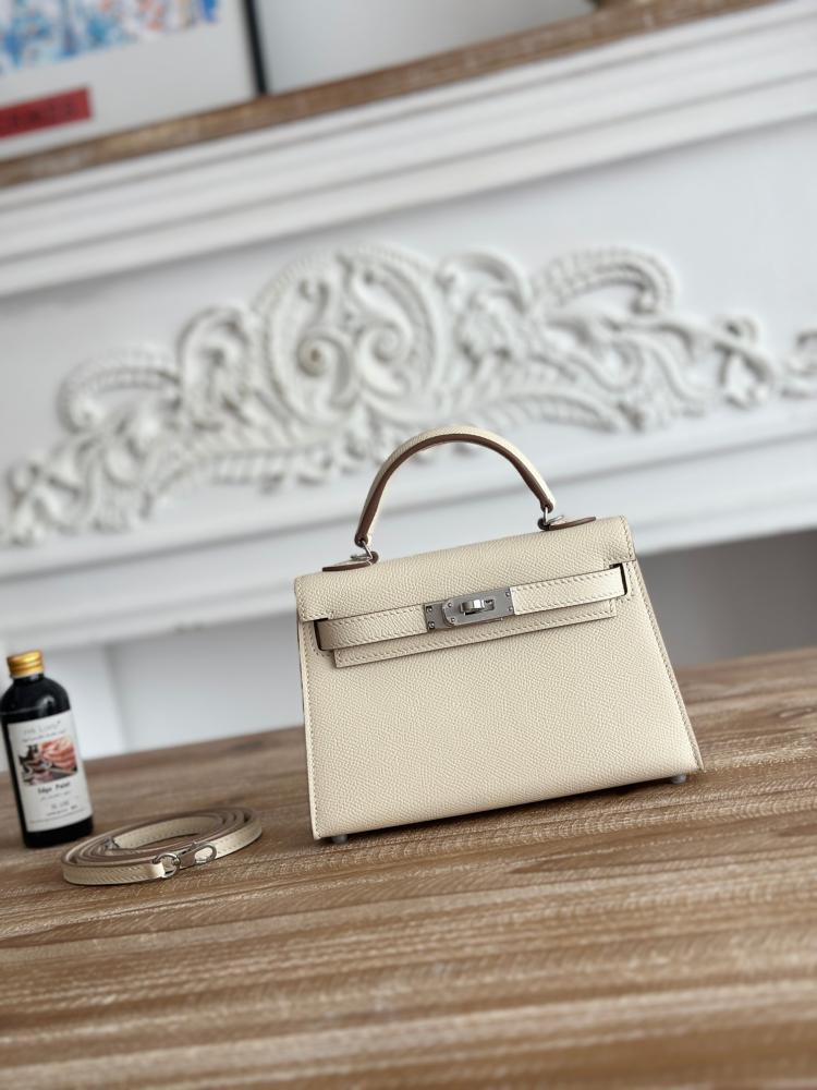 Hermes Mini Kelly II Bag 19cm - Cream / Silver Hardware