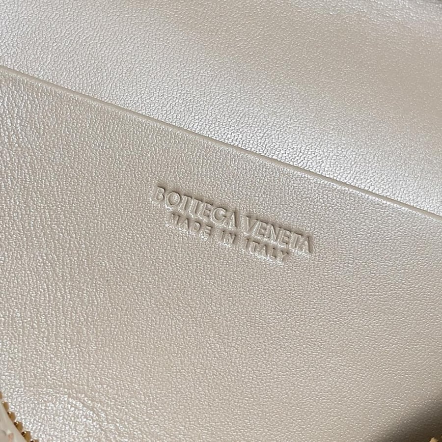 BV Vanity Case Bag 22cm