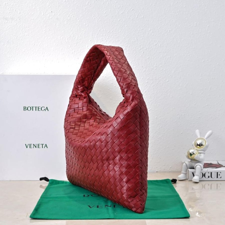 BV New Medium Hop Bag 46cm (Leather)