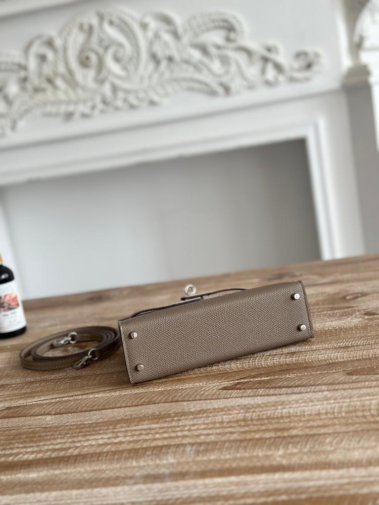 Hermes Mini Kelly II Touch Bag 19cm - Etoupe & Beige / Silver Hardware