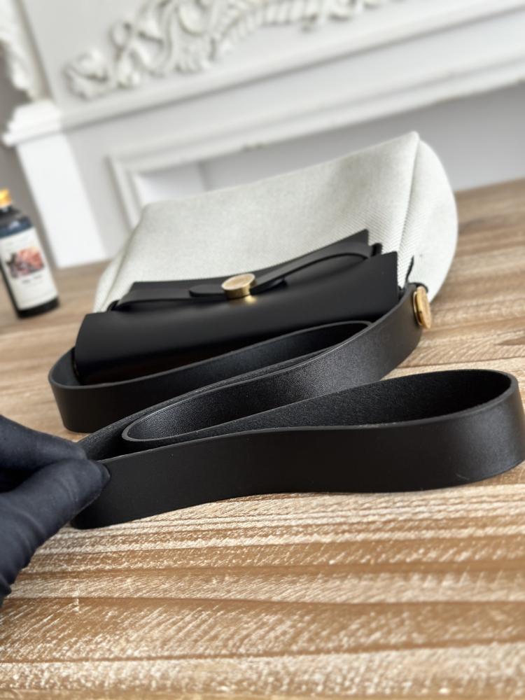Hermes Mini Herbag Bag 20cm - Ecru Toile & Black / Gold Hardware