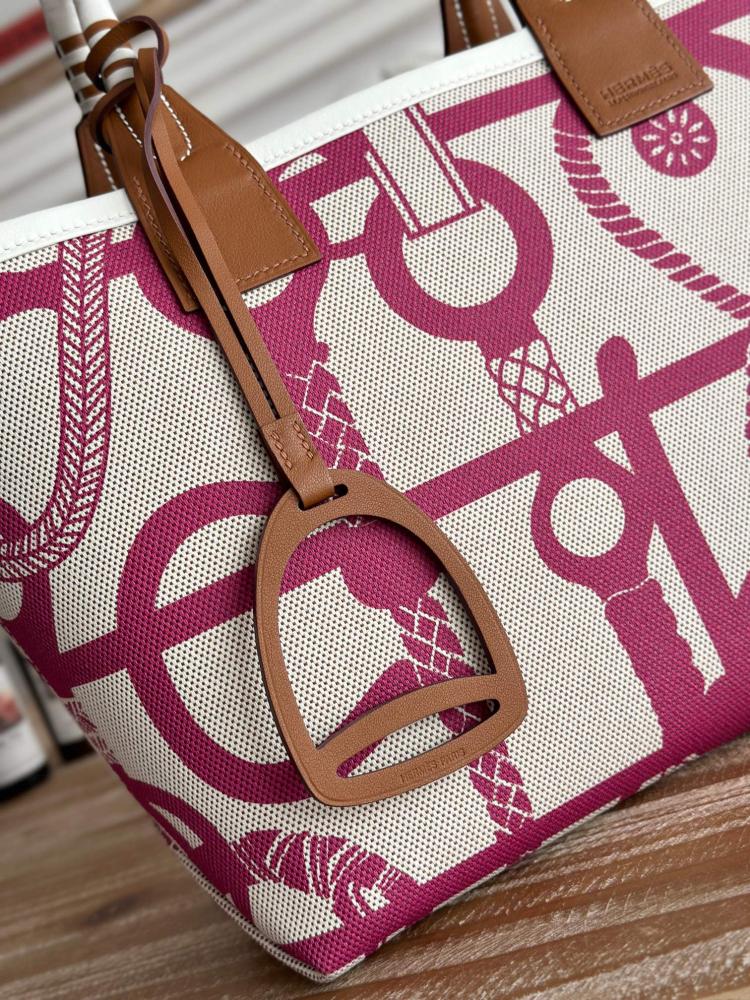 Hermes Steeple 28 Printed Canvas Tote Bag