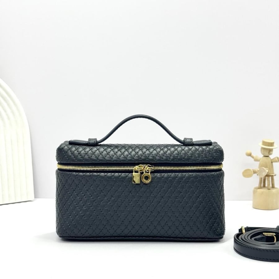 Loro Piana Extra Pocket L19 Vanity Case Collection