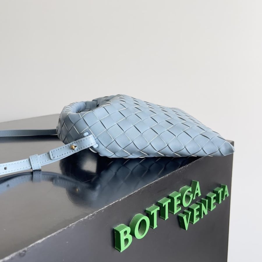 BV Mini Hop Bag 25.5cm