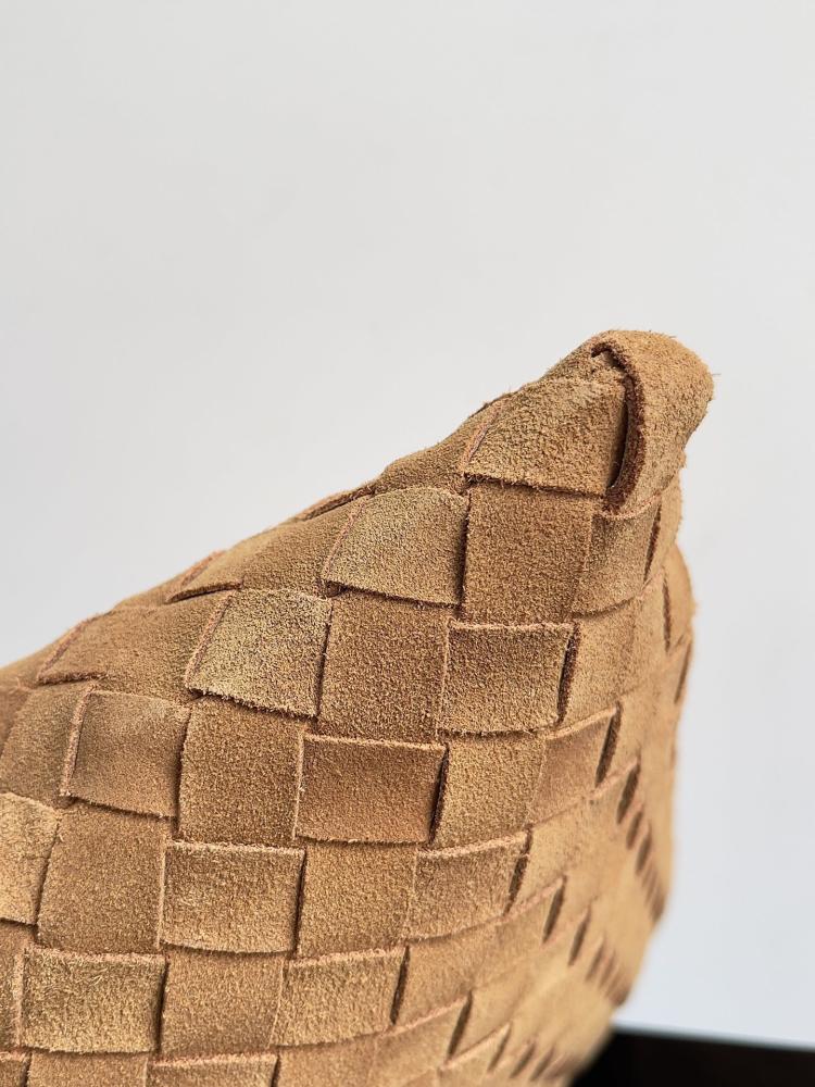 BV New Large Hop Bag 54cm (Suede)
