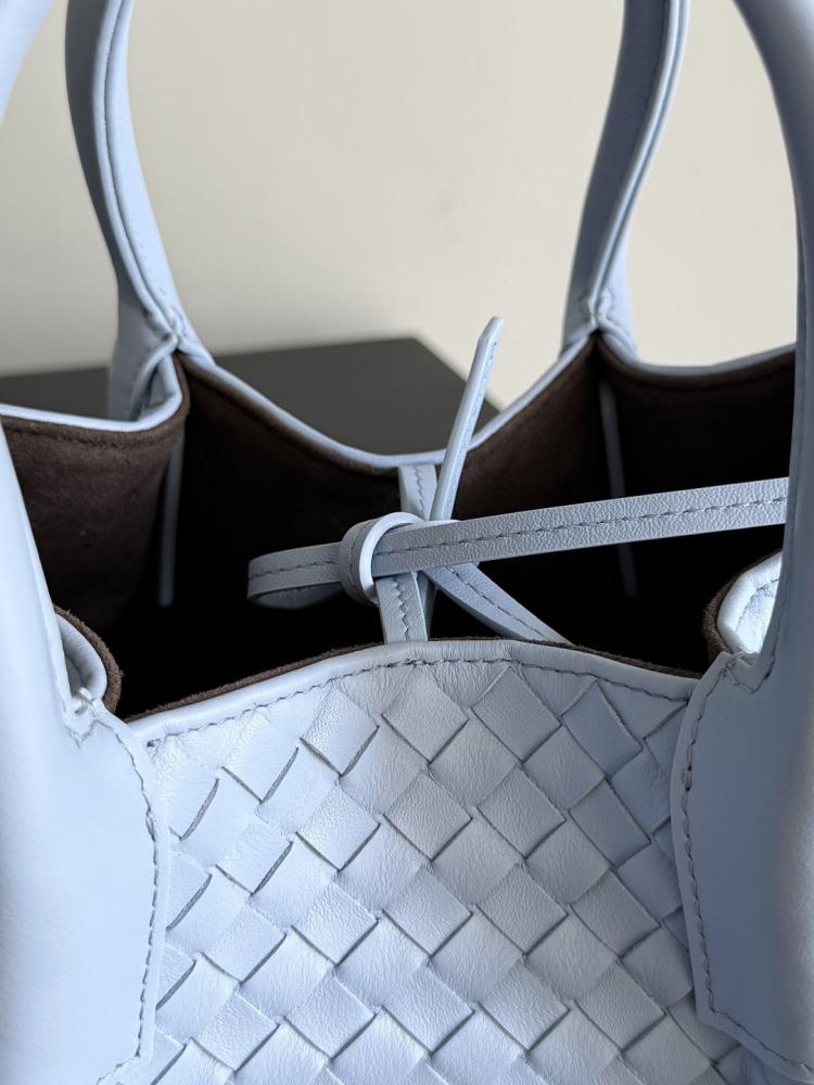 BV Pinacoteca Bag 24cm