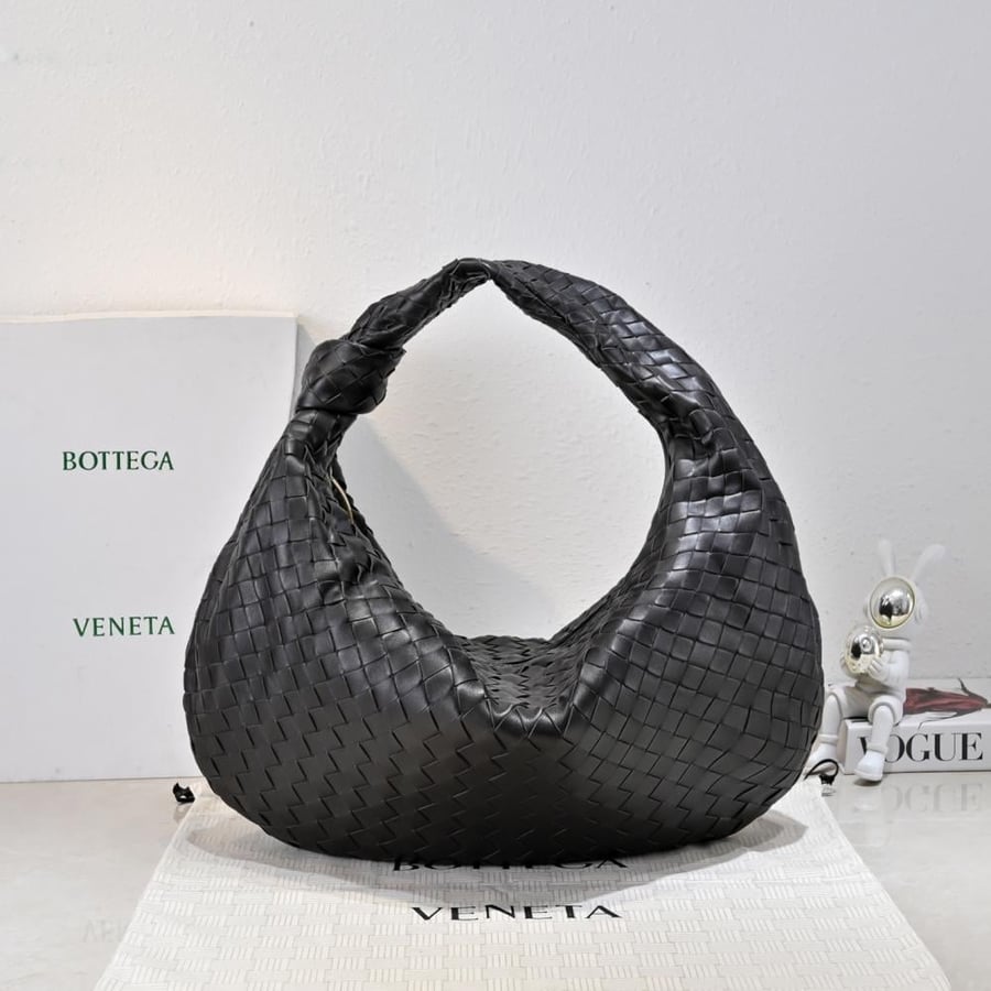 BV Extra Large Jodie Bag 54cm