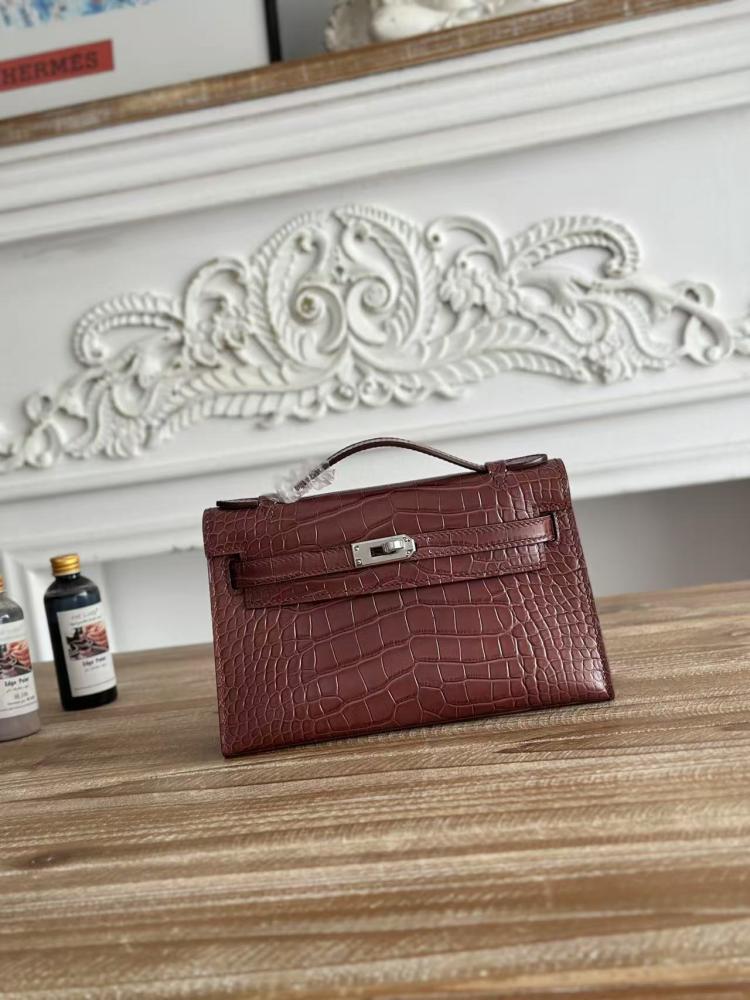 Hermes Kelly Mini Pochette 22cm - Burgundy / Silver Hardware