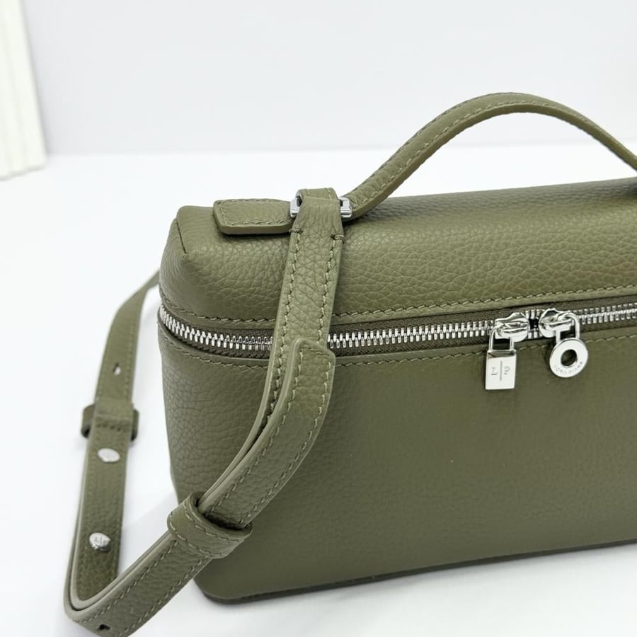 Loro Piana Extra Pocket L19 Vanity Case Collection