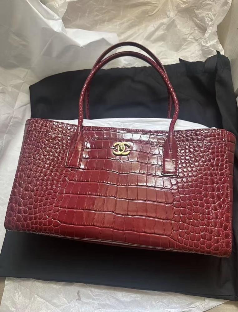Chanel Croc-Embossed Leather Tote Bag
