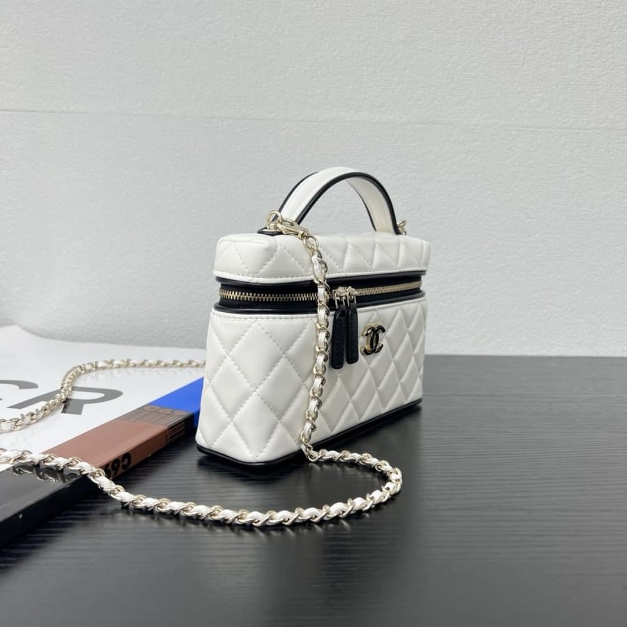 Chanel Quilted Grained Leather Vanity Case