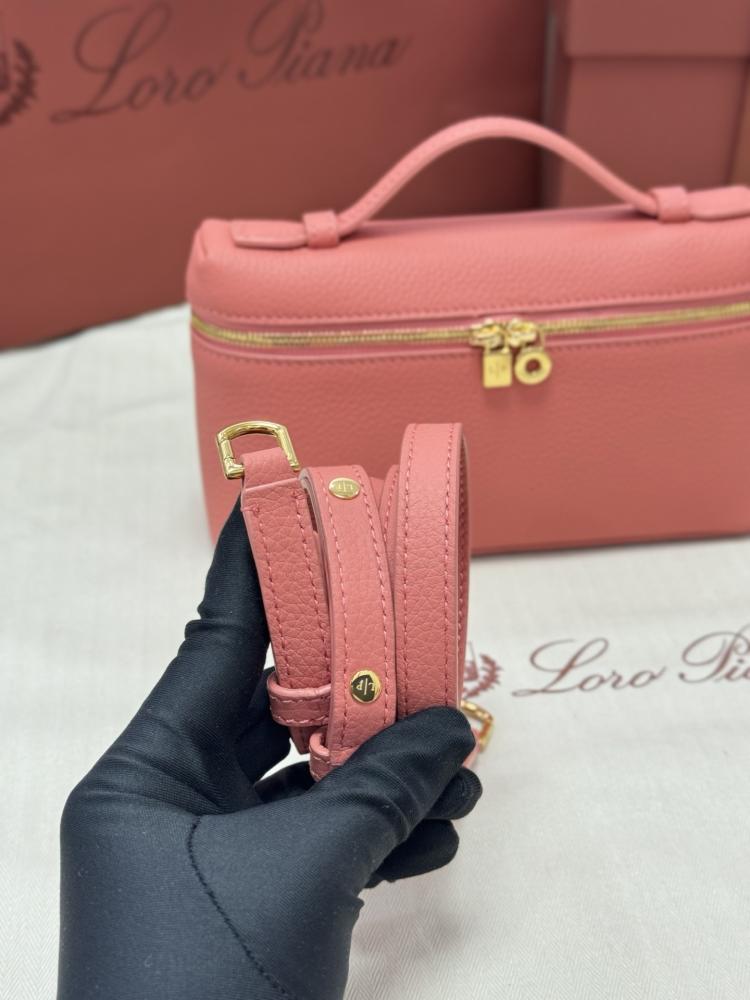 Loro Piana Extra Pocket L19 Vanity Case Collection