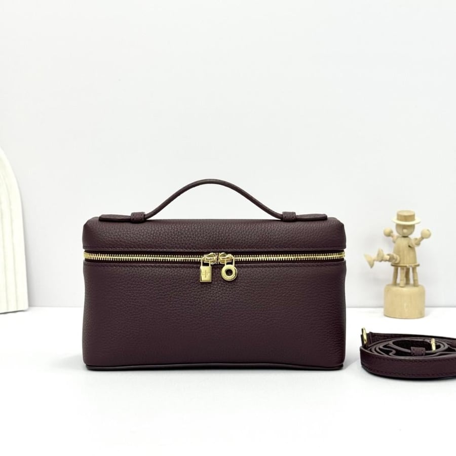 Loro Piana Extra Pocket L19 Vanity Case Collection