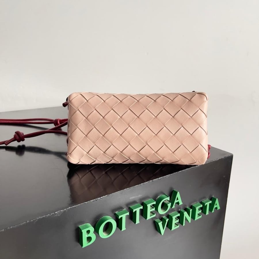 BV Concert Pouch 18.5cm