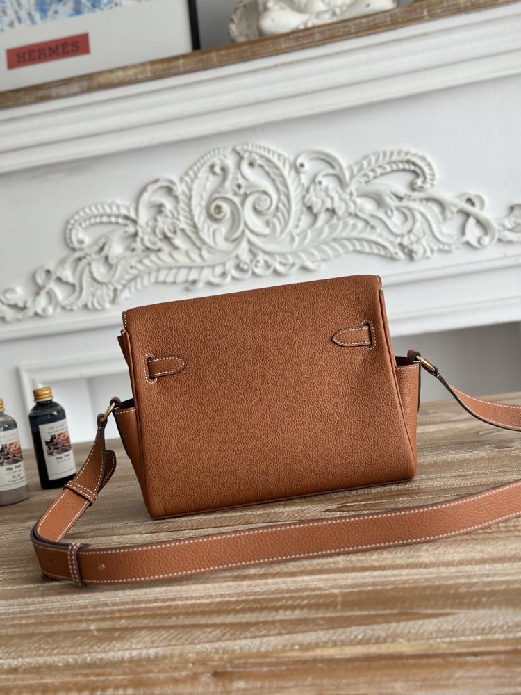 Hermes Kelly Messenger Bag 25cm - Caramel / Gold Hardware