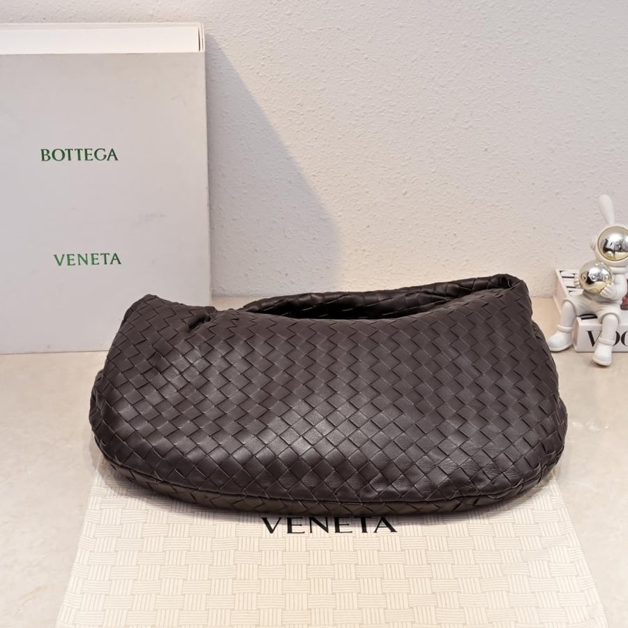 BV Extra Large Jodie Bag 54cm