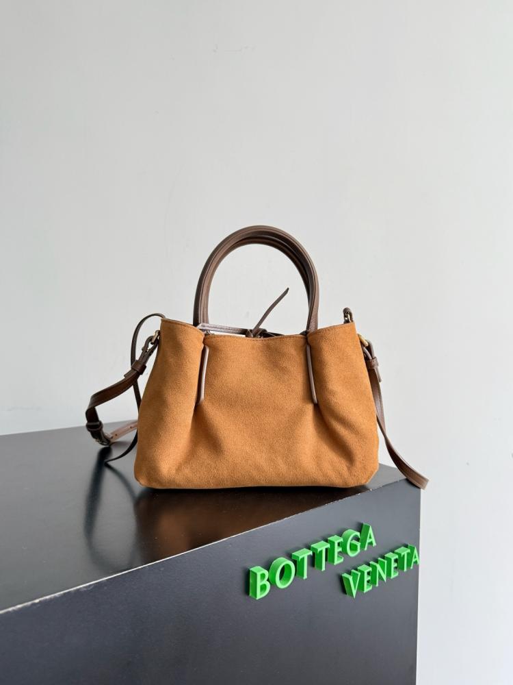 BV Pinacoteca Bag 24cm