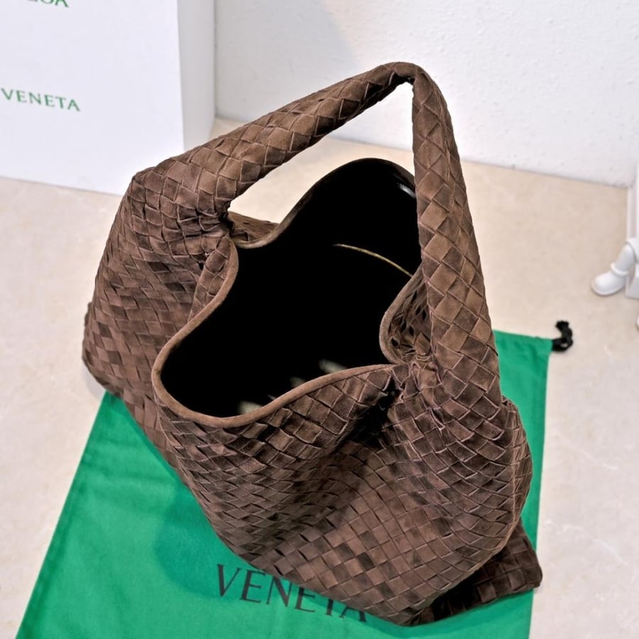 BV New Large Hop Bag 54cm (Suede)