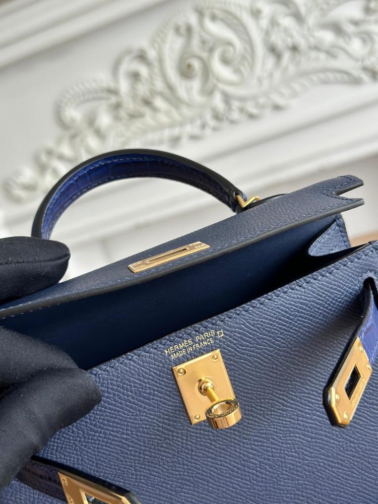 Hermes Mini Kelly II Touch Bag 19cm - Navy / Gold Hardware