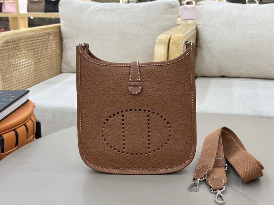 Hermes Evelyne III 29 TC Bag